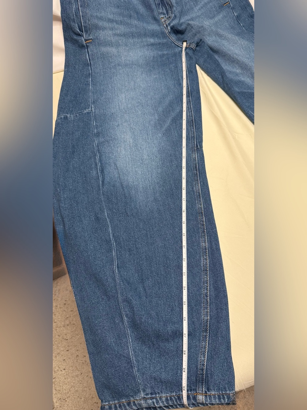 Pilcro Anthropologie Barrel Leg Jeans Size 27-Waist 15, Front Rise 12, Inseam 31 - Picture 8 of 8